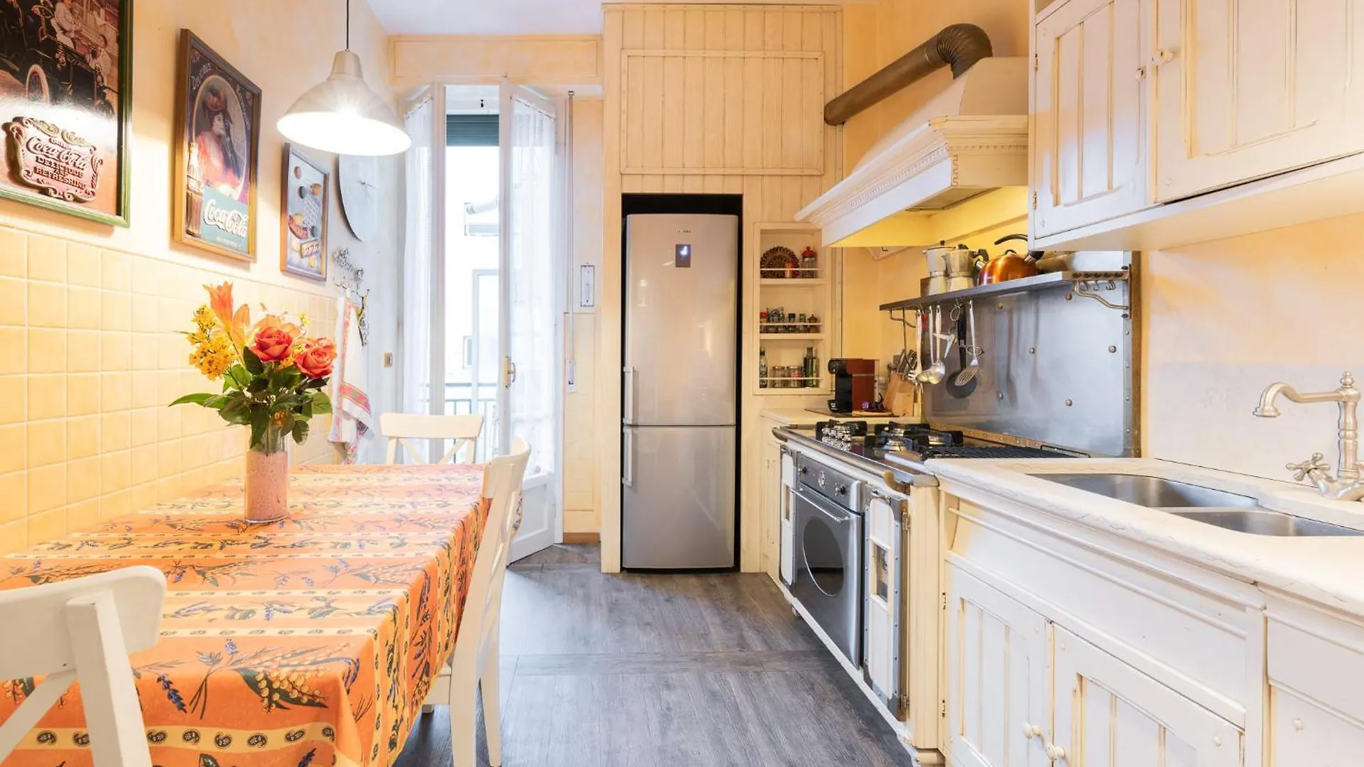 Cappuccini Florence Family & Group 3 Bedrooms Jacuzzi Fast Wi-Fi Air Conditioned Tram Appartement