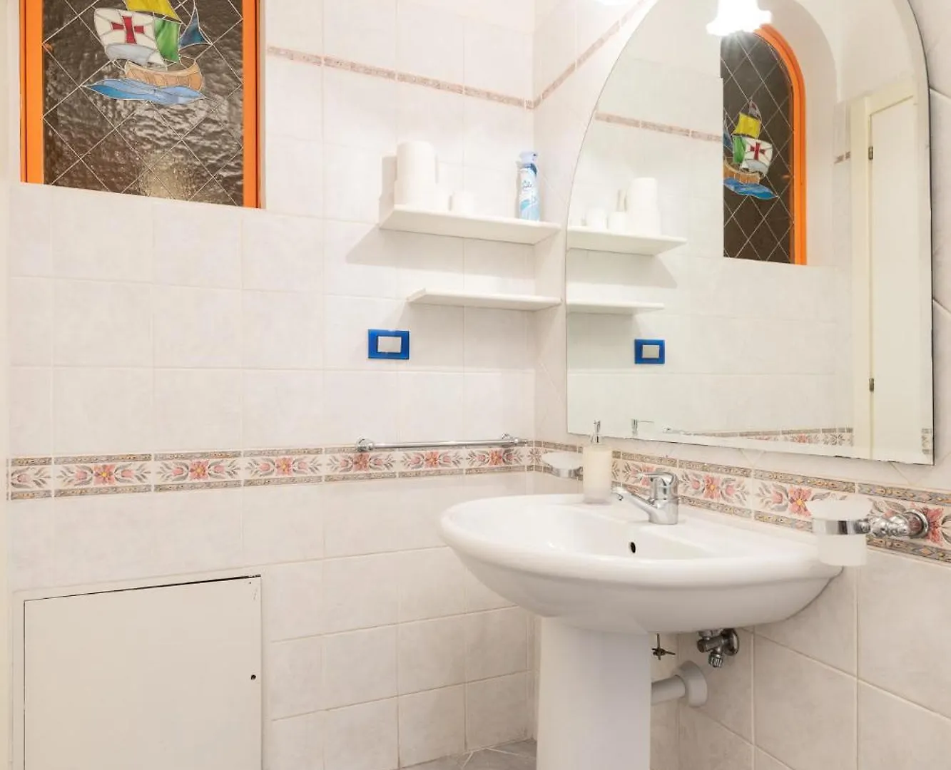 Cappuccini Florence Family & Group 3 Bedrooms Jacuzzi Fast Wi-Fi Air Conditioned Tram
